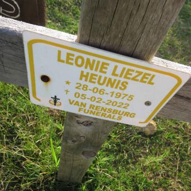 HEUNIS Leonie Liezel 1975-2022