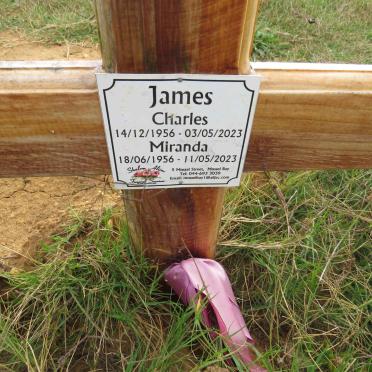 JAMES Charles 1956-2023 & Miranda 1956-2023