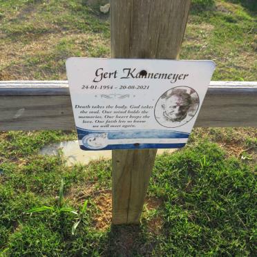 KANNEMEYER Gert 1954-2021