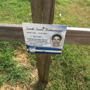 KANNEMEYER Sarah Sonia 1960-2022