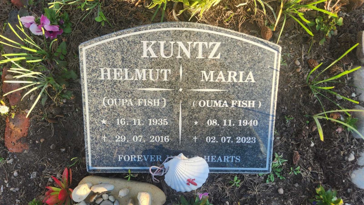 KUNTZ Helmut 1935-2016 & Maria 1940-2023