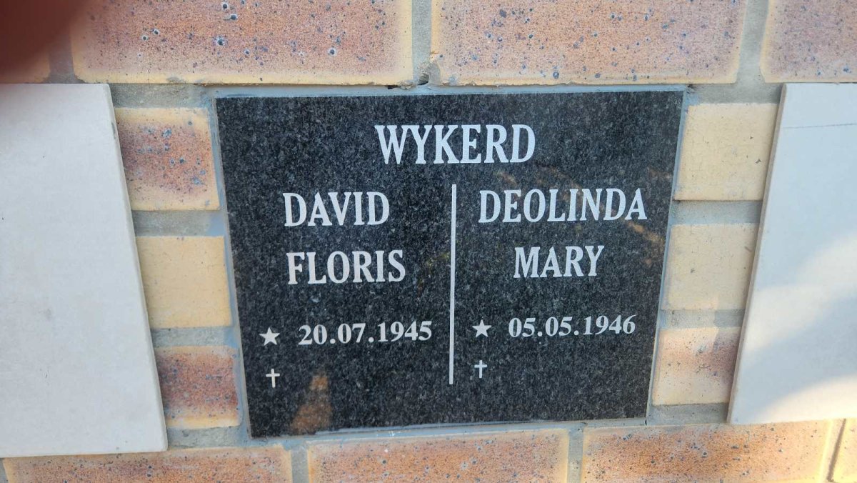 WYKERD David Floris 1945- & Deolinda Mary 1946-