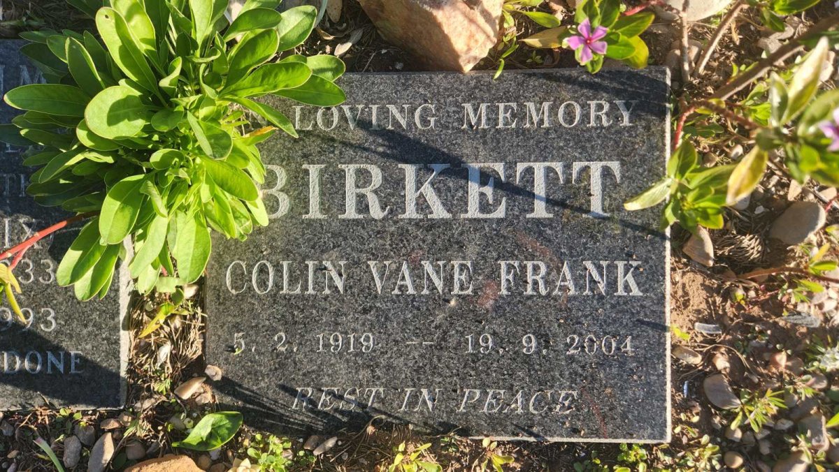 BIRKETT Colin Vane Frank 1919-2004