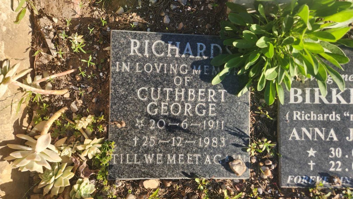 RICHARDS Cuthbert George 1911-2023