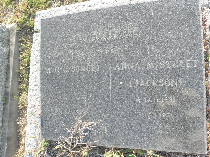 STREET A.H.C. 1897-1963 &amp; Anna M. JACKSON 1891-1971