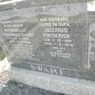 SWART Jacobus Frederick 1891-1978 &amp; Petronella Hendrina C. 1895-1958