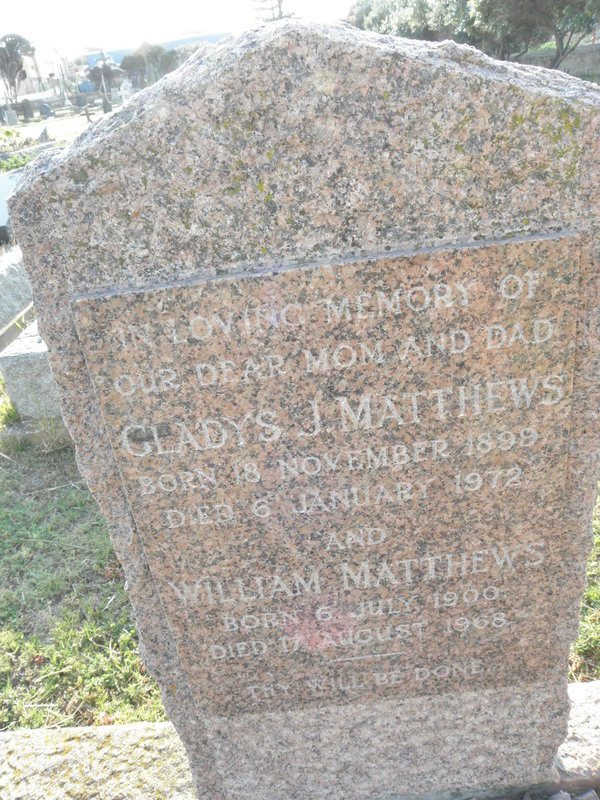 MATTHEWS William 1900-1968 &amp; Gladys J. 1899-1972