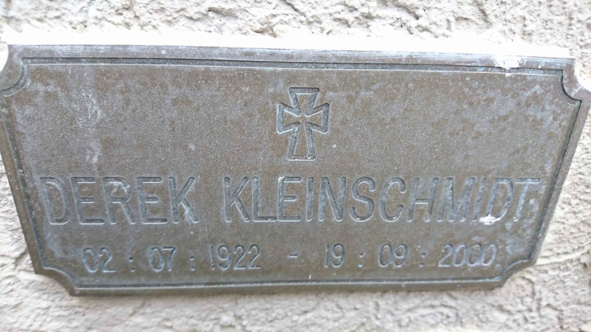 KLEINSCHMIDT Derek 1922-2000