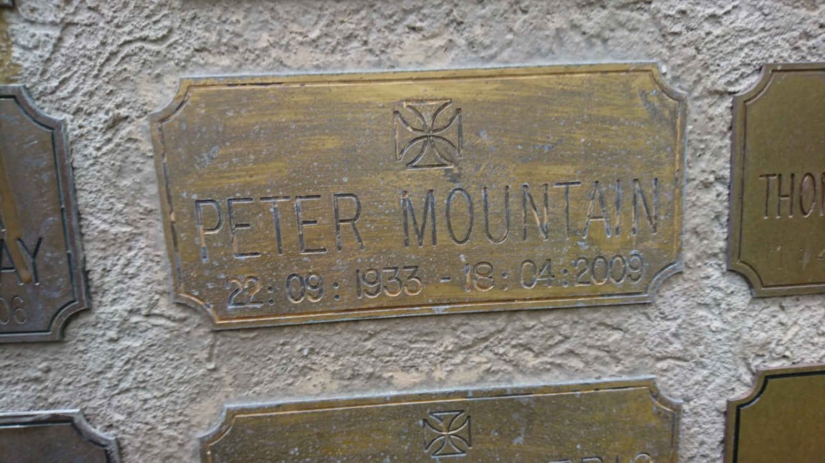 MOUNTAIN Peter 1933-2009