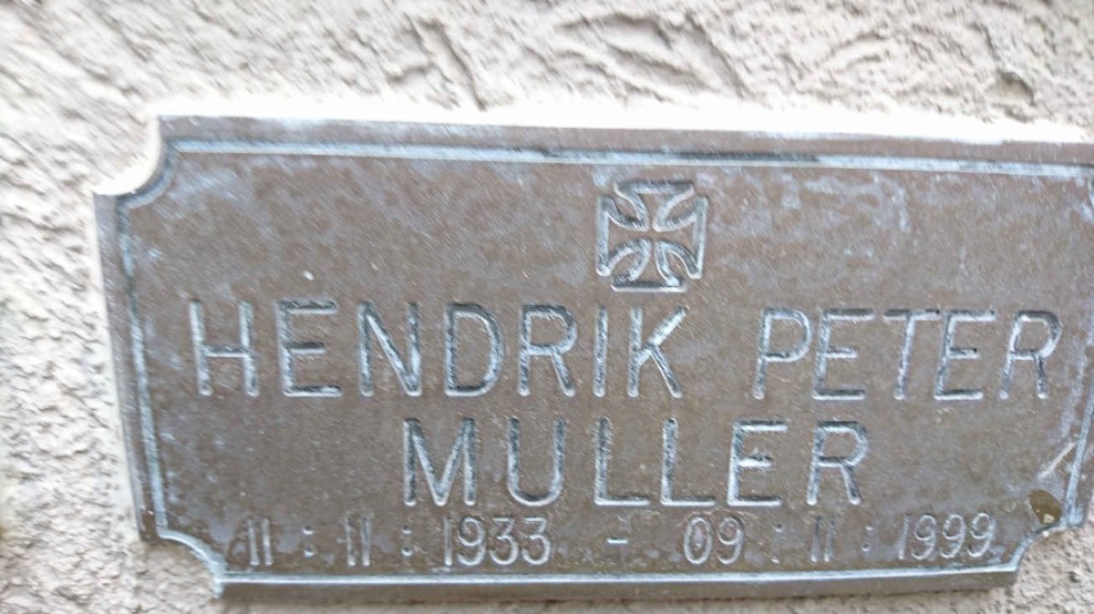 MULLER Hendrik Peter 1933-1999