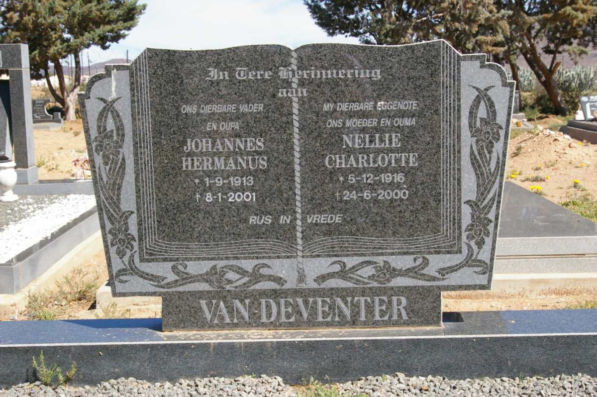 DEVENTER Johannes Hermanus, van 1913-2001 &amp; Nellie Charlotte 1916-2000