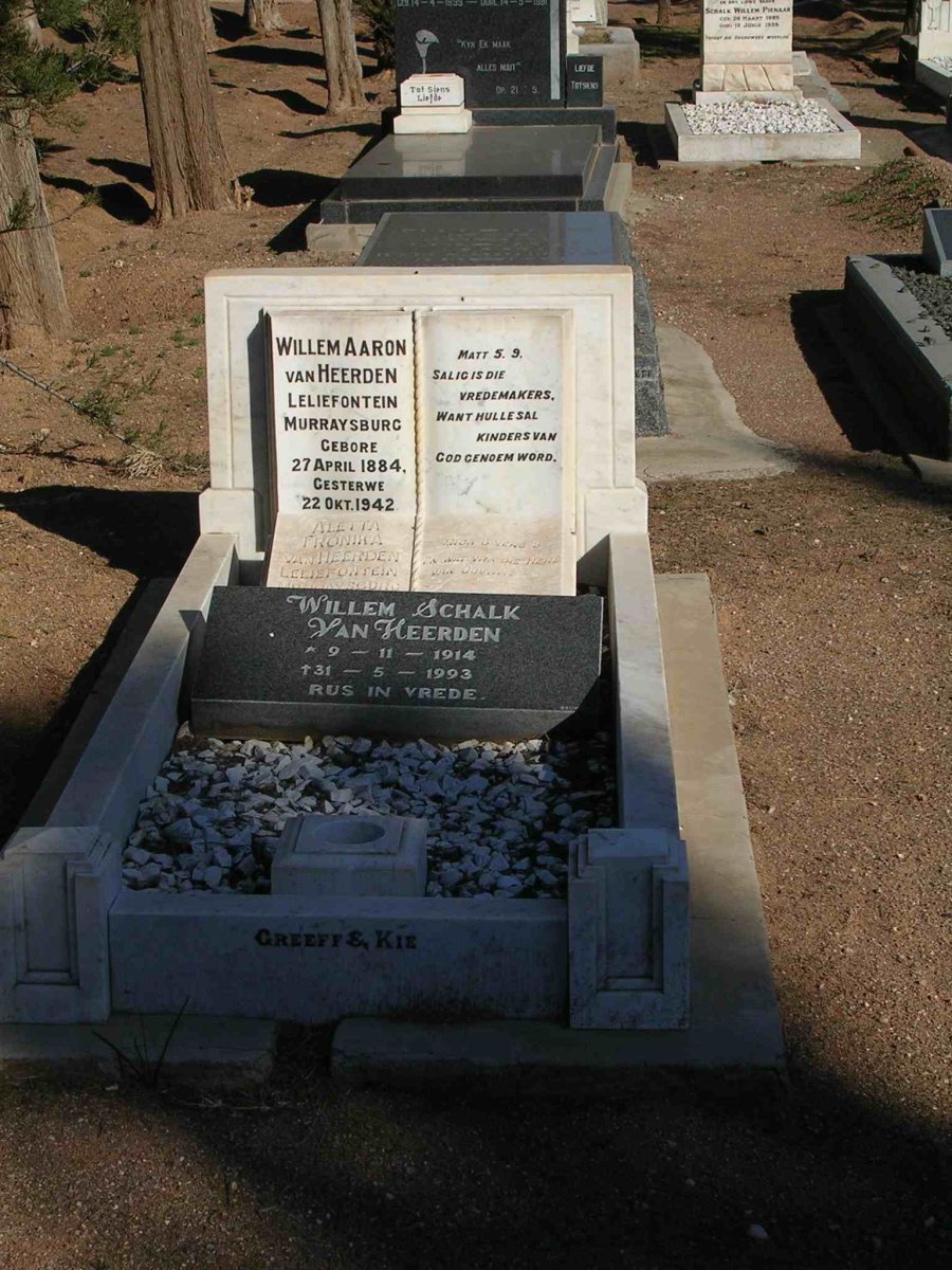 Van Heerden WA 1884-1942 en WS 1914-1993 van Leliefontein