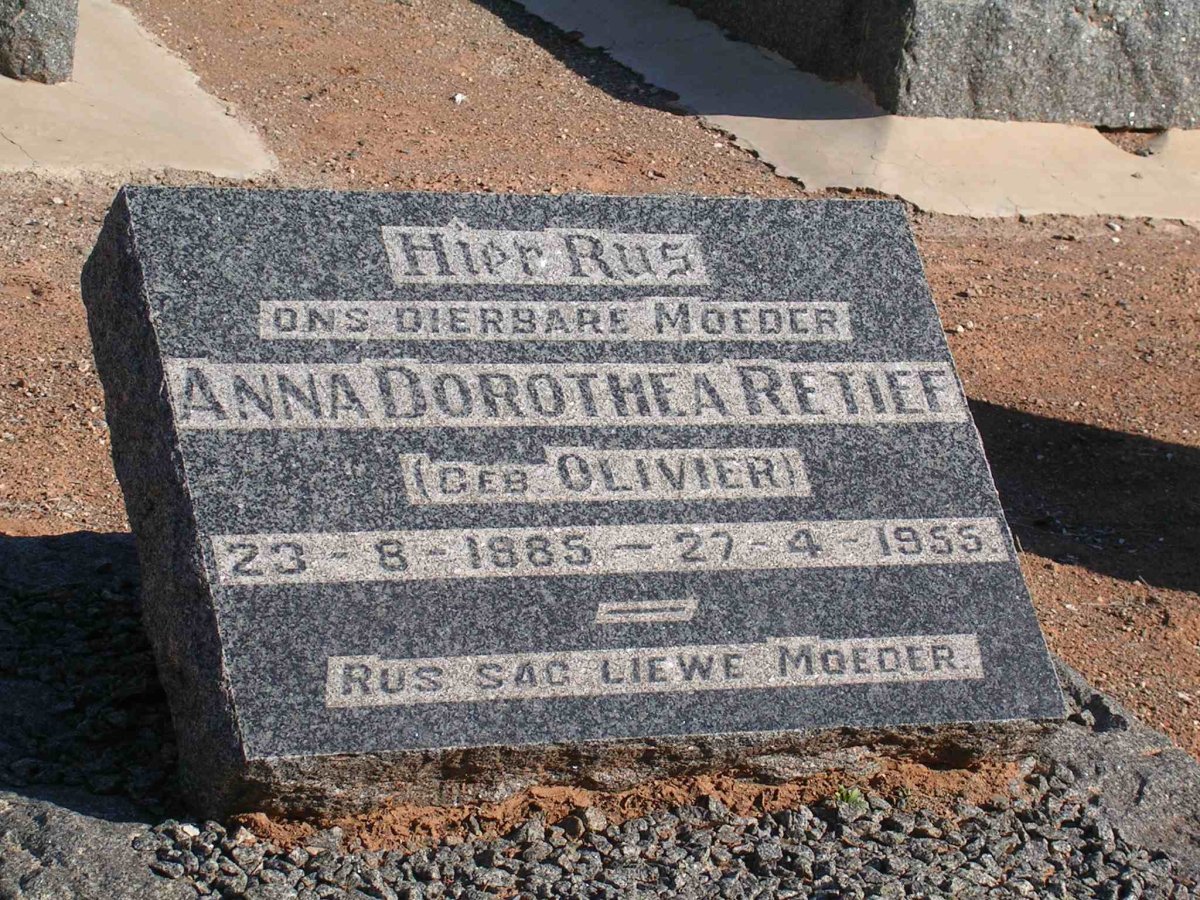 RETIEF Anna Dorothea nee OLIVIER 1885-1955