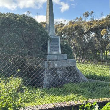 Western Cape, MALMESBURY district, Philadelpia, Uitkyk 75, farm cemetery