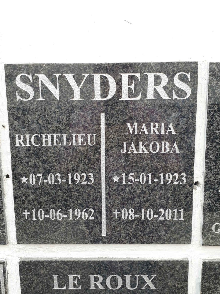 SNYDERS Richelieu 1923-1962 &amp; Maria Jakoba 1923-2011
