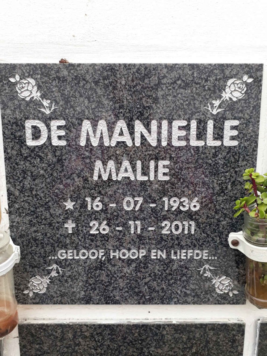 MANIELLE Malie, de 1936-2011