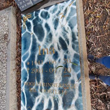 BASSON Johan 1935-1980 &amp; Ina 1941-2001