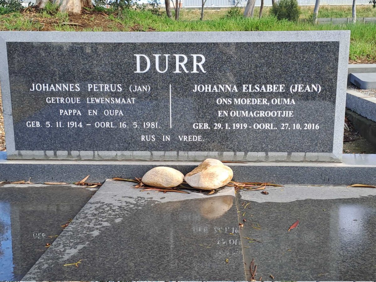 DURR Johannes Petrus 1914-1981 &amp; Johanna Elsabee 1919-2016
