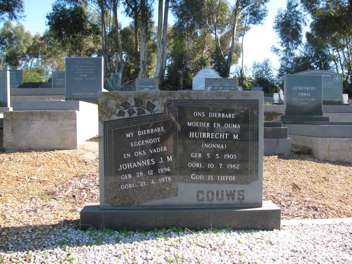 GOUWS Johannes J.M. 1896-1978 &amp; Huibrecht M. 1905-1982