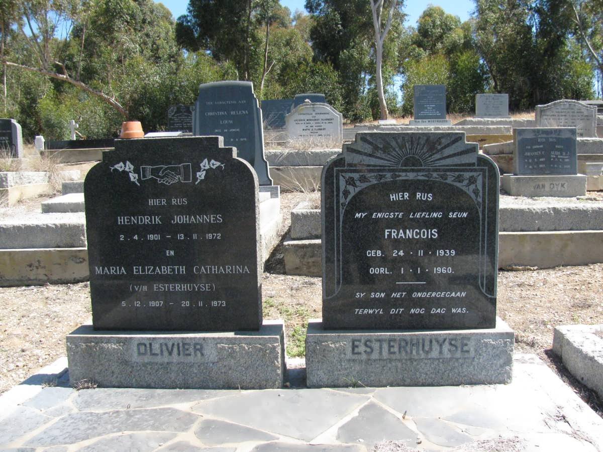 OLIVIER Hendrik Johannes 1901-1972 &amp; Maria Elizabeth Catharina ESTERHUYSE 1907-1973 :: ESTERHUYSE Francois 1939-1960