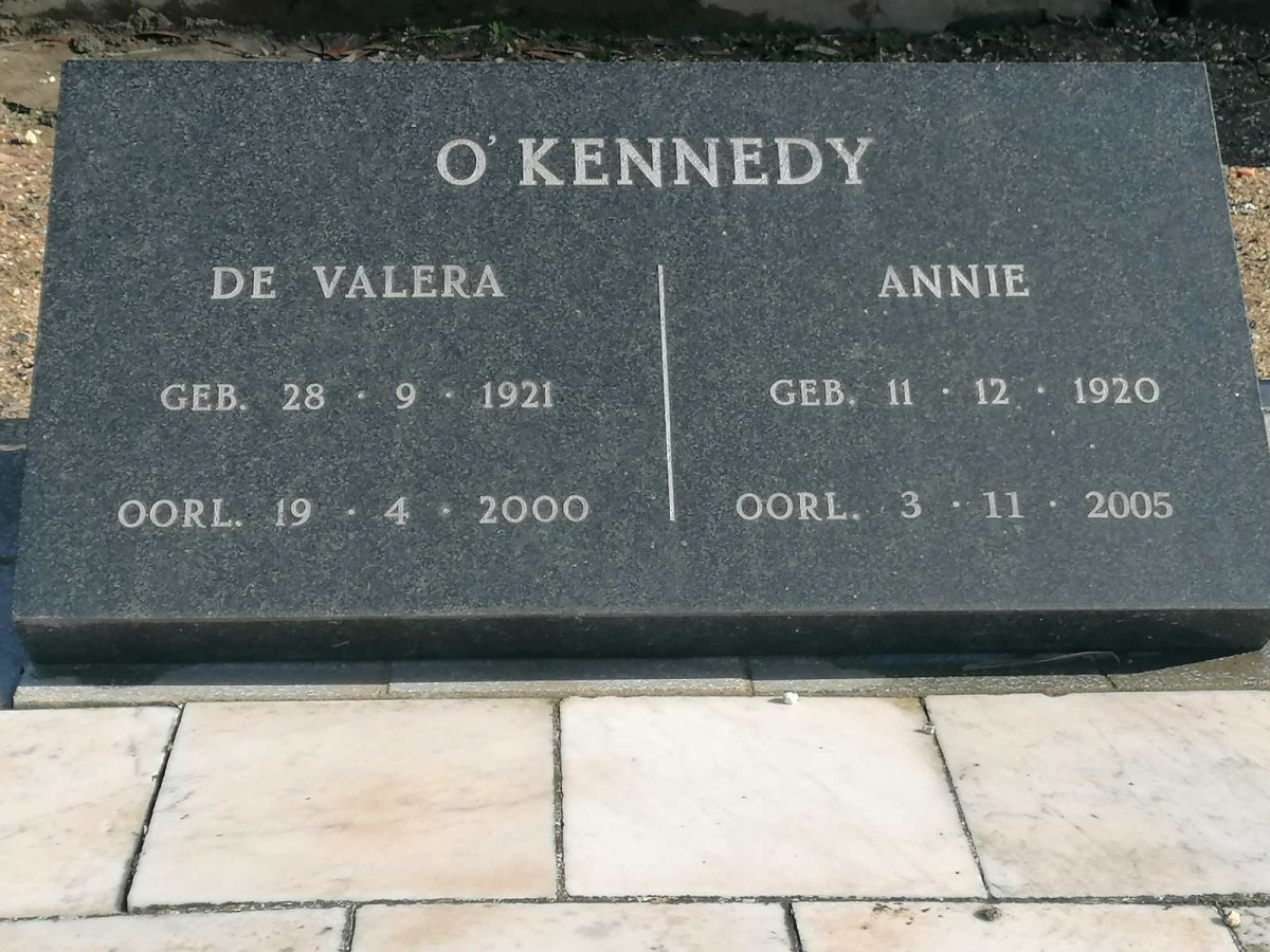 O'KENNEDY De Valera 1921-2000 &amp; Annie 1920-2005