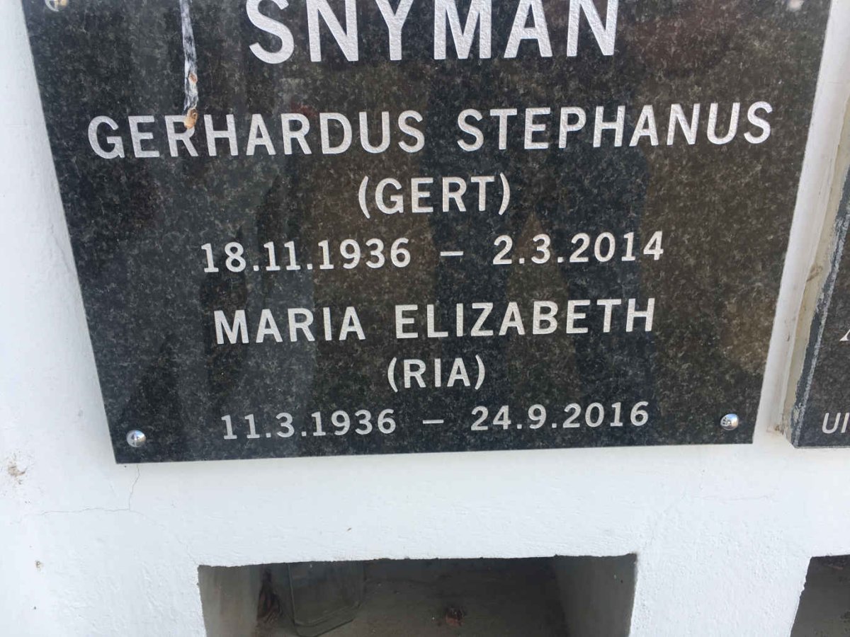 SNYMAN Gerhardus Stephanus 1936-2014 &amp; Maria Elizabeth 1936-2016