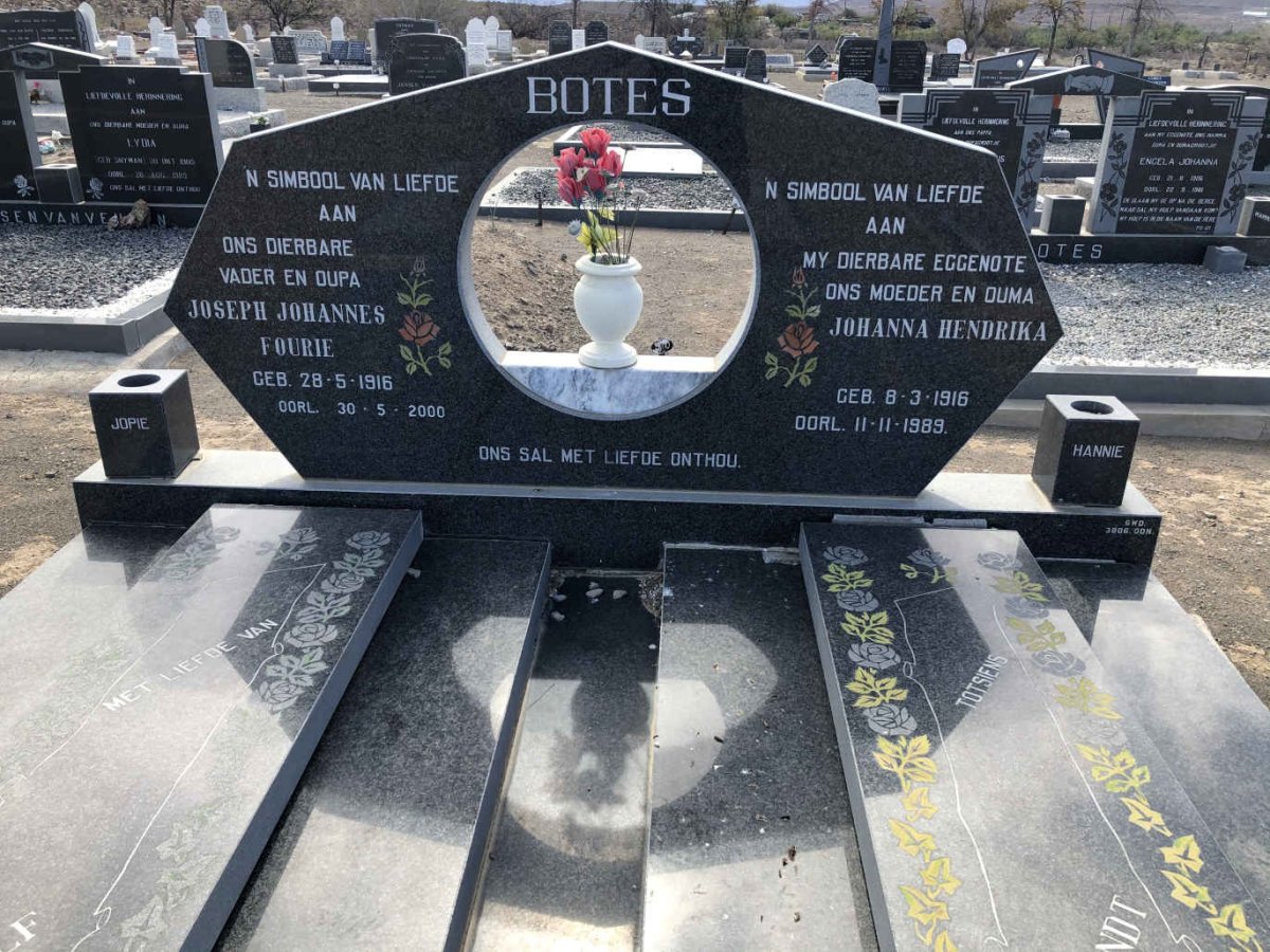BOTES Joseph Johannes Fourie 1916-2000 &amp; Johanna Hendrika 1916-1989