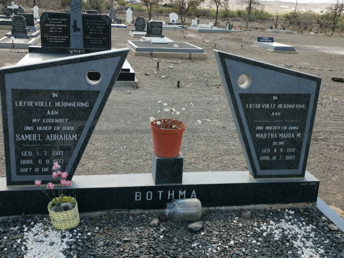 BOTHMA Samuel Abraham 1907-1977 &amp; Martha Maria M. BLOM 1910-1988