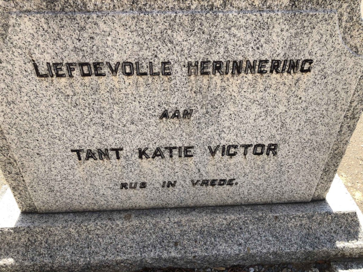 VICTOR Katie
