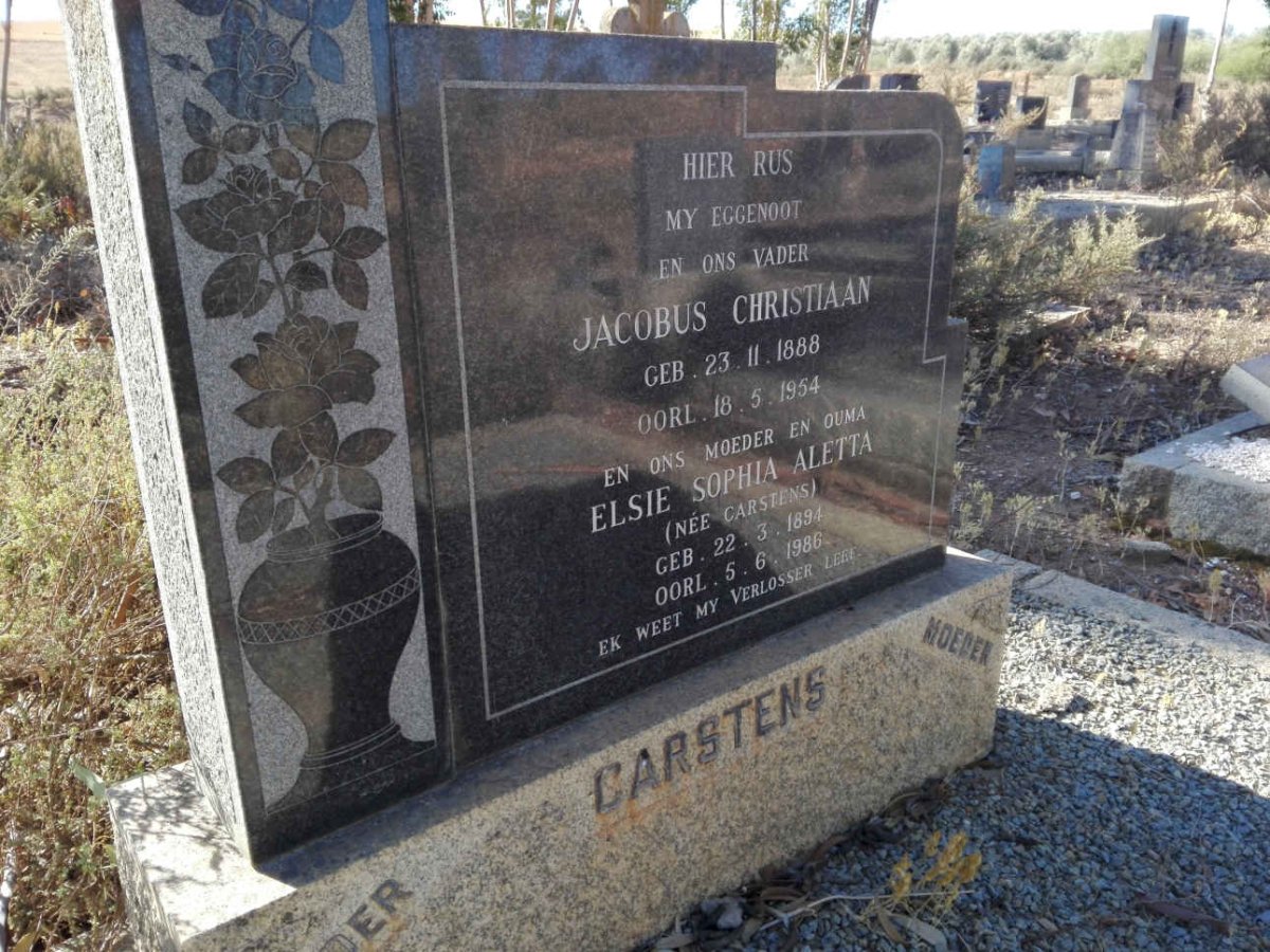 CARSTENS Jacobus 1888-1954 & Elsie Sophia Aletta CARSTENS 1894-1986