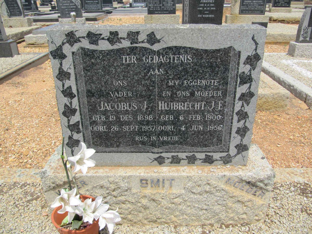 SMIT Jacobus J. 1898-1957 &amp; Huibrecht J.E. 1900-1956