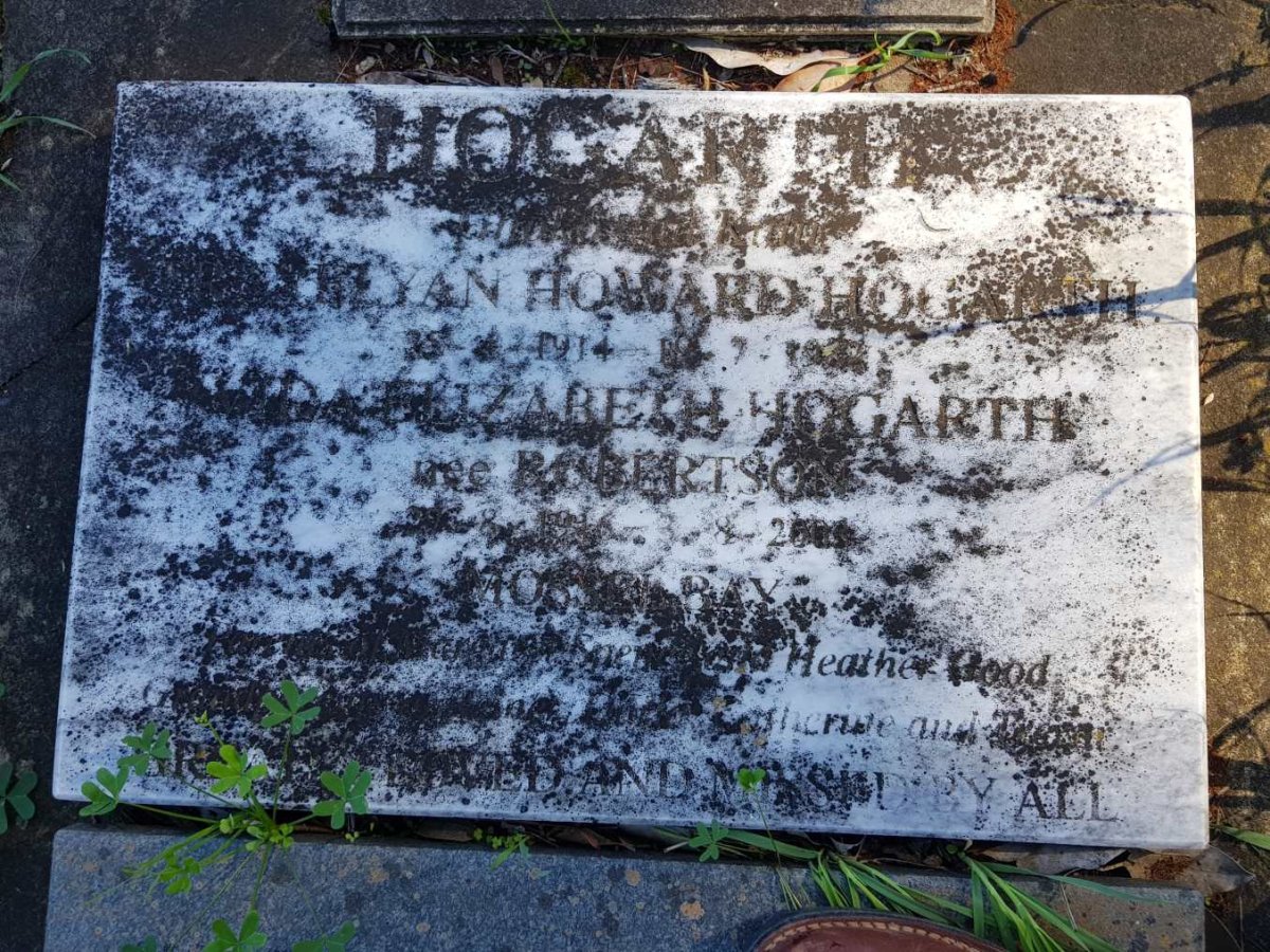 HOGARTH Trevelyan Howard 1914-1982 &amp; Vida Elizabeth ROBERTSON 1916-200?