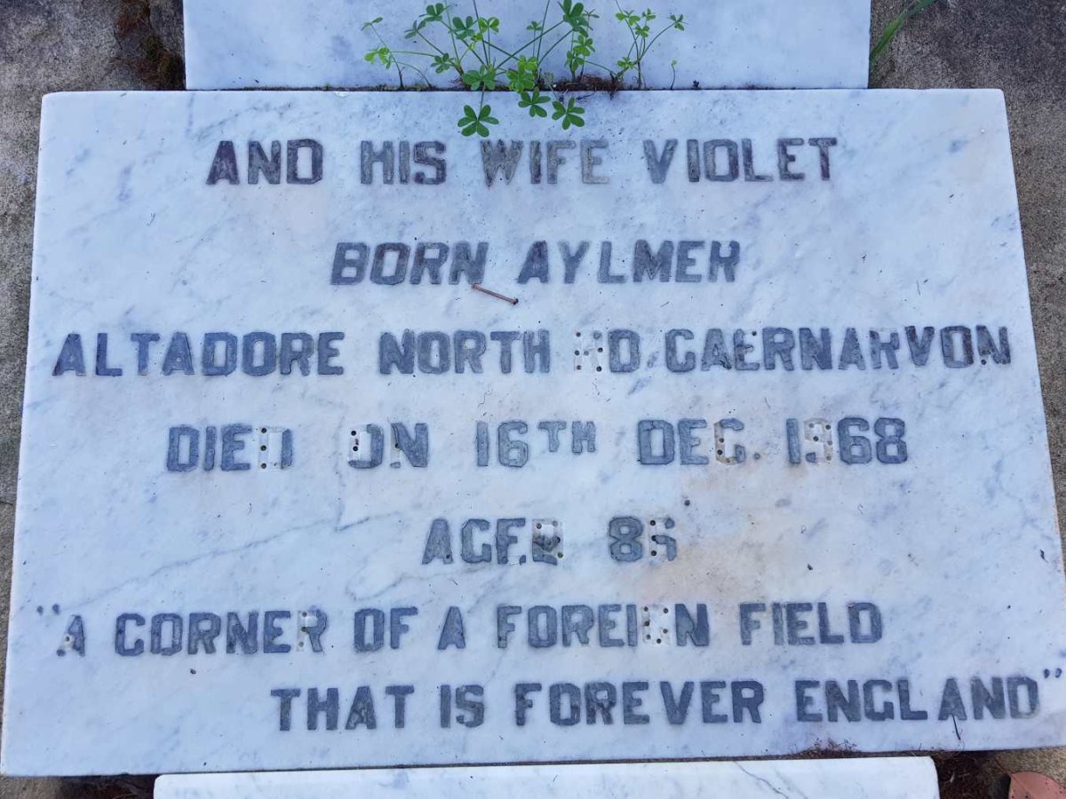 ROBERTSON Donald Walter -1943 &amp; Violet AYLMER -1968