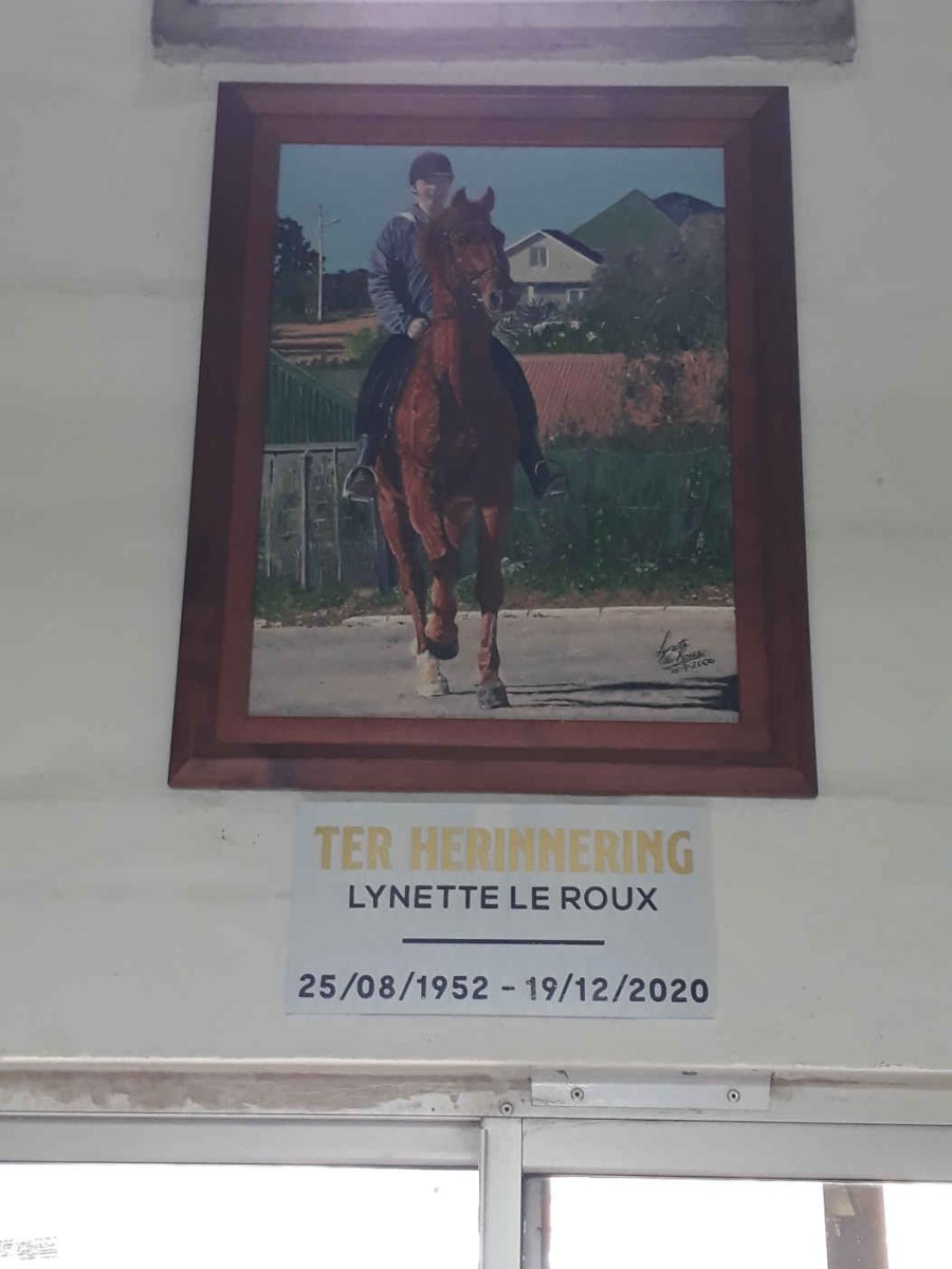ROUX Lynette, le 1952-2020