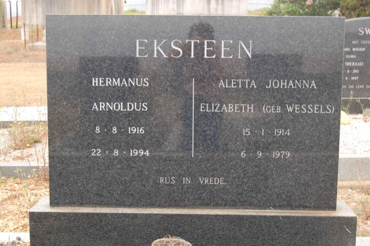 EKSTEEN Hermanus Arnoldus 1916-1994 &amp; Aletta Johanna Elizabeth WESSELS 1914-1979