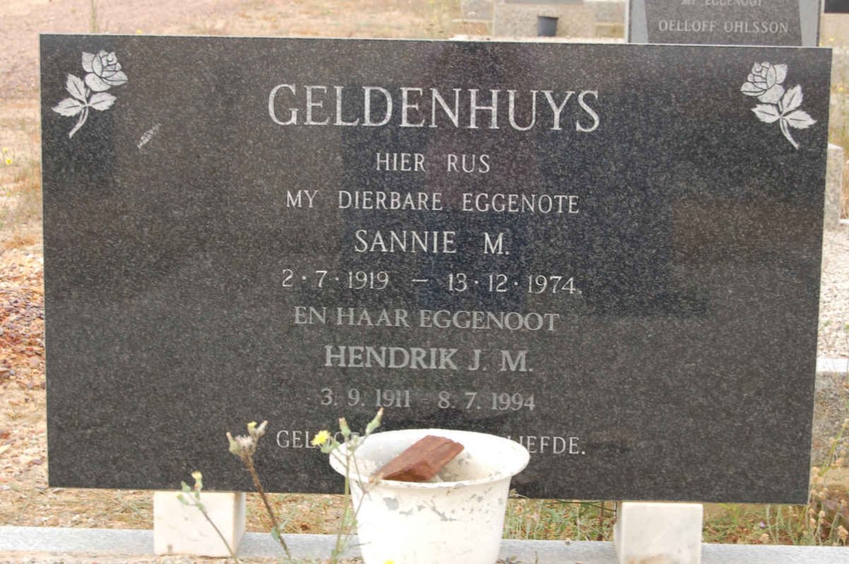 GELDENHUYS Hendrik J.M. 1911-1994 &amp; Sannie M. 1919-1974