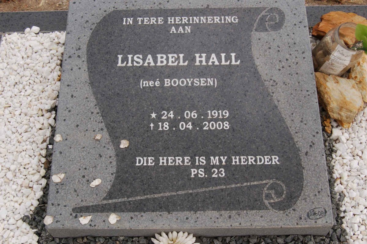 HALL Lisabel nee BOOYSEN 1919-2008
