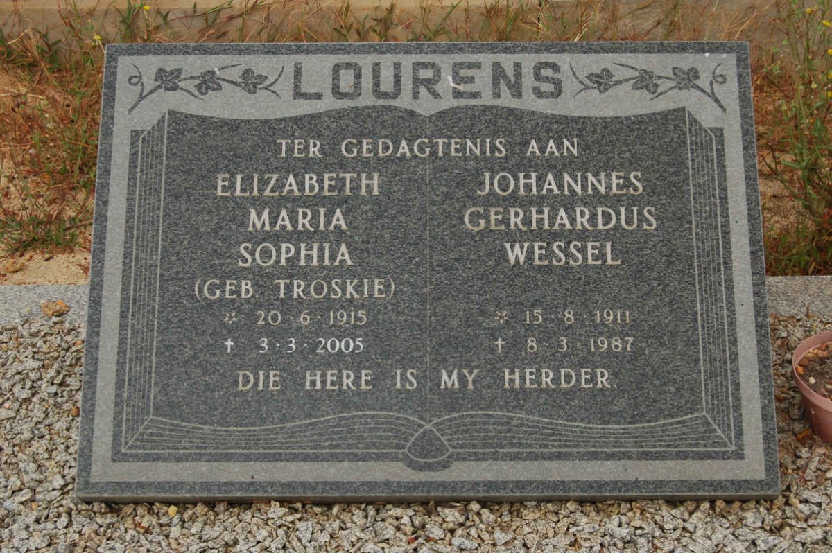 LOURENS Johannes Gerhardus Wessel 1911-1987 &amp; Elizabeth Maria Sophia TROSKIE 1915-2005