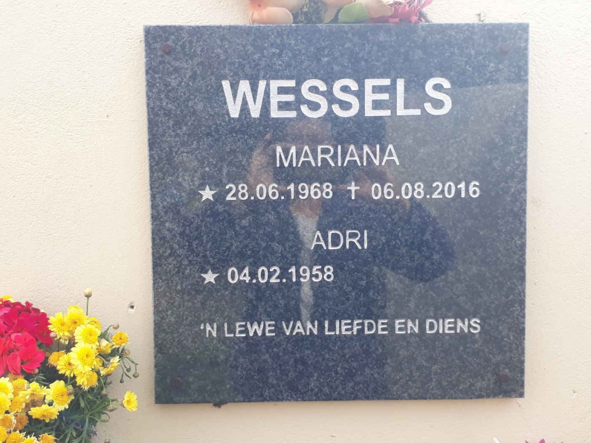 WESSELS Adri 1958- &amp; Mariana 1968-2016