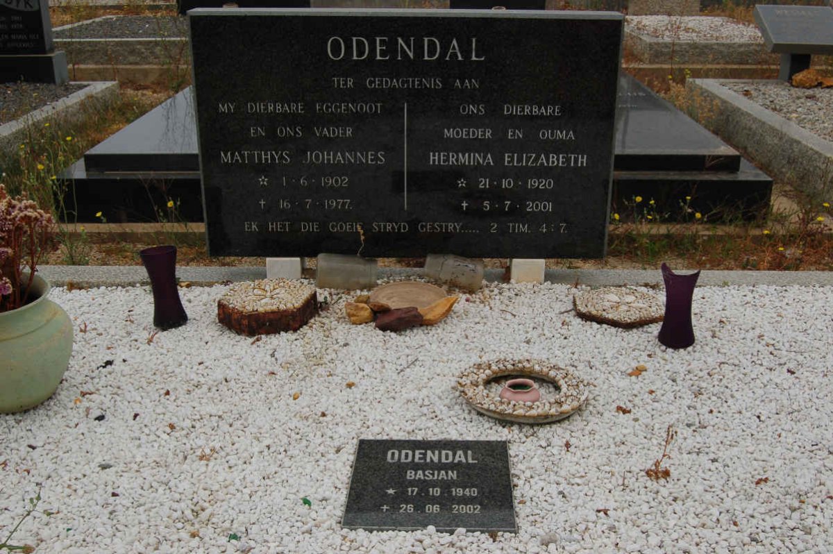 ODENDAL Matthys Johannes 1902-1977 &amp; Hermina Elizabeth 1920-2001 :: ODENDAL Basjan 1940-2002