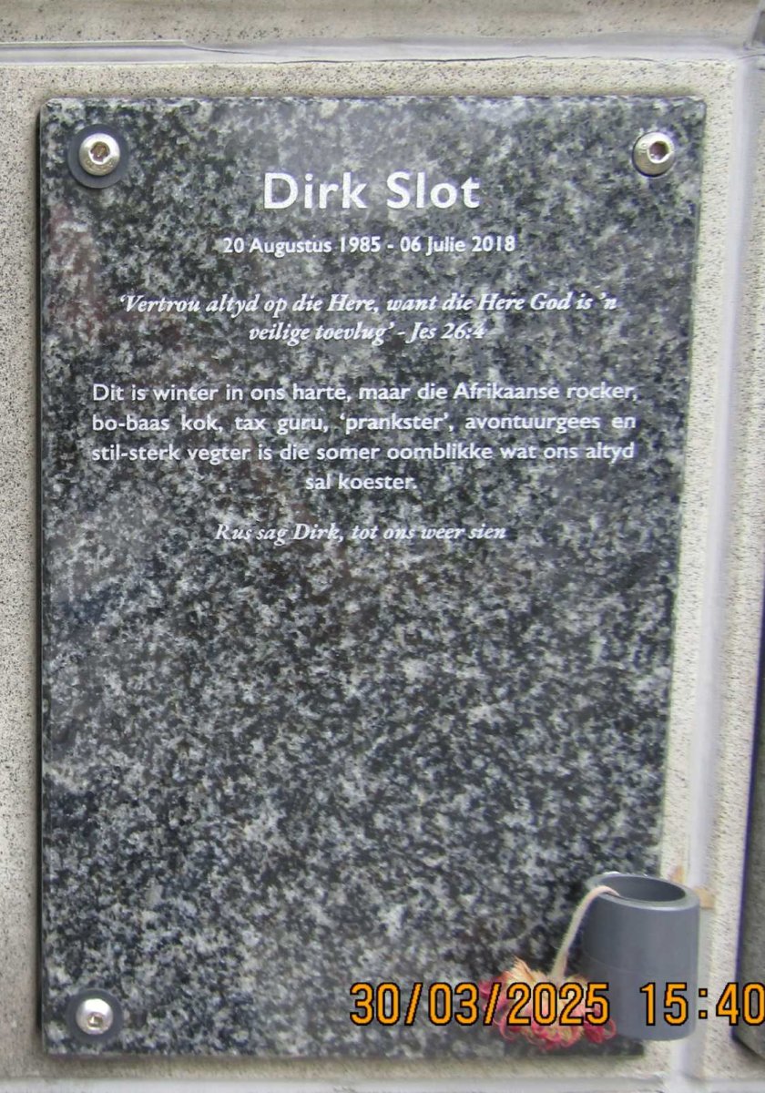 SLOT Dirk 1985-2018