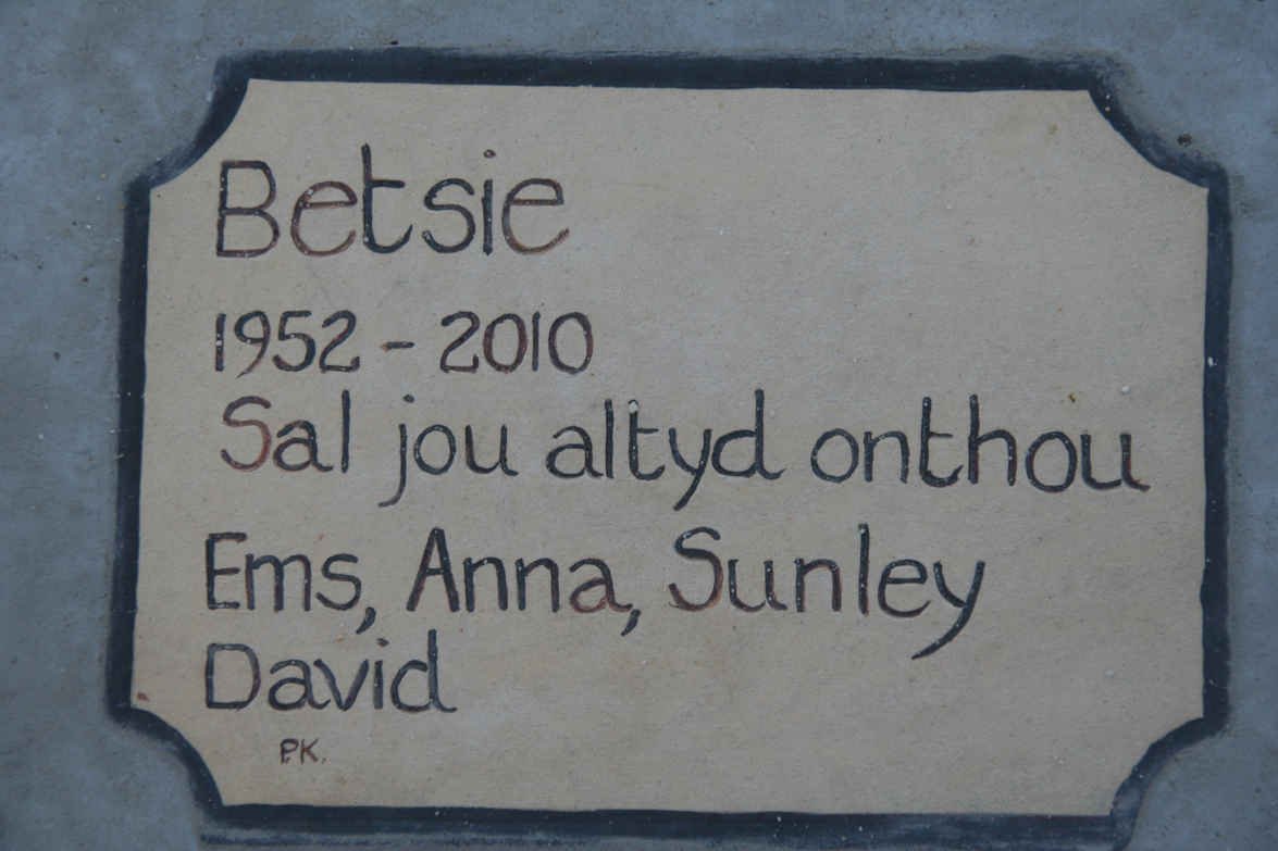? Betsie 1952-2010