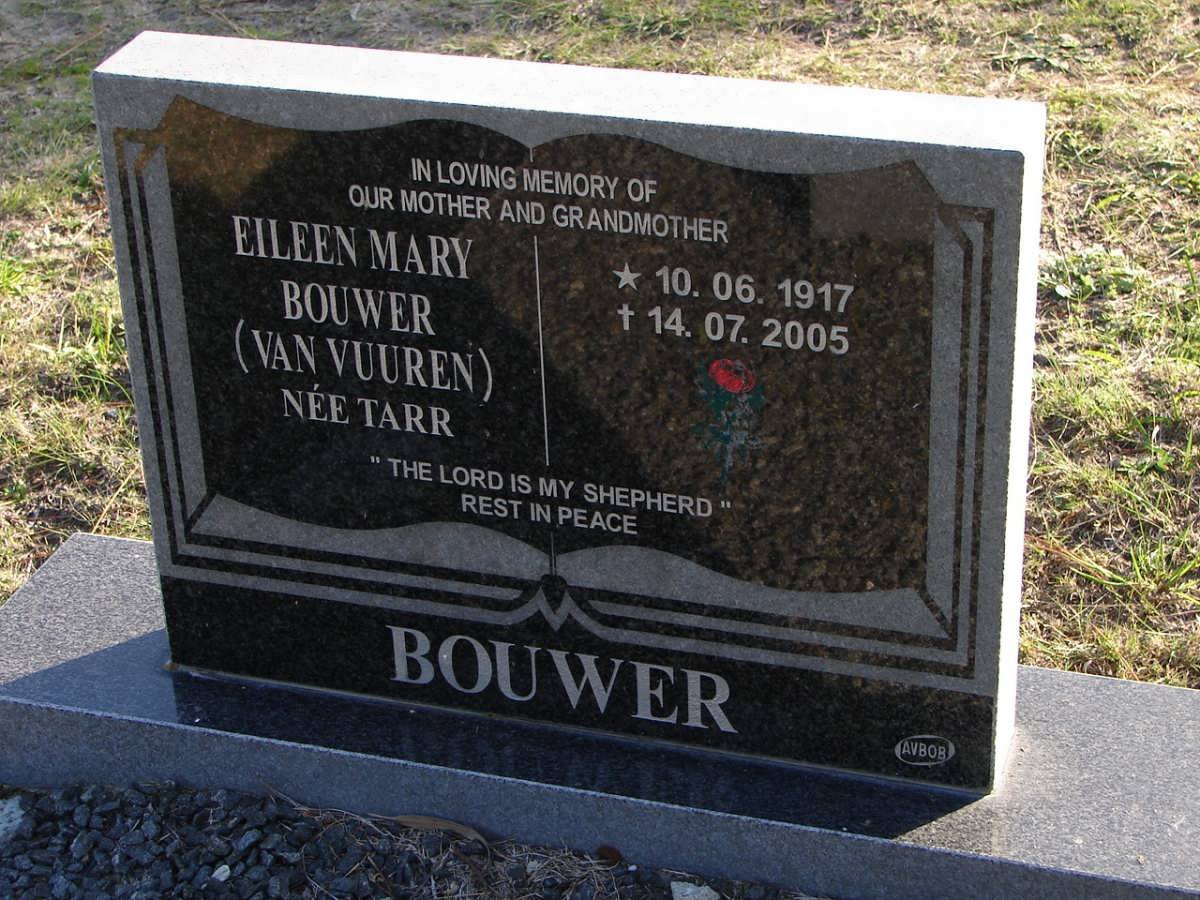 BOUWER Eileen Mary formerly VAN VUUREN nee TARR 1917-2005
