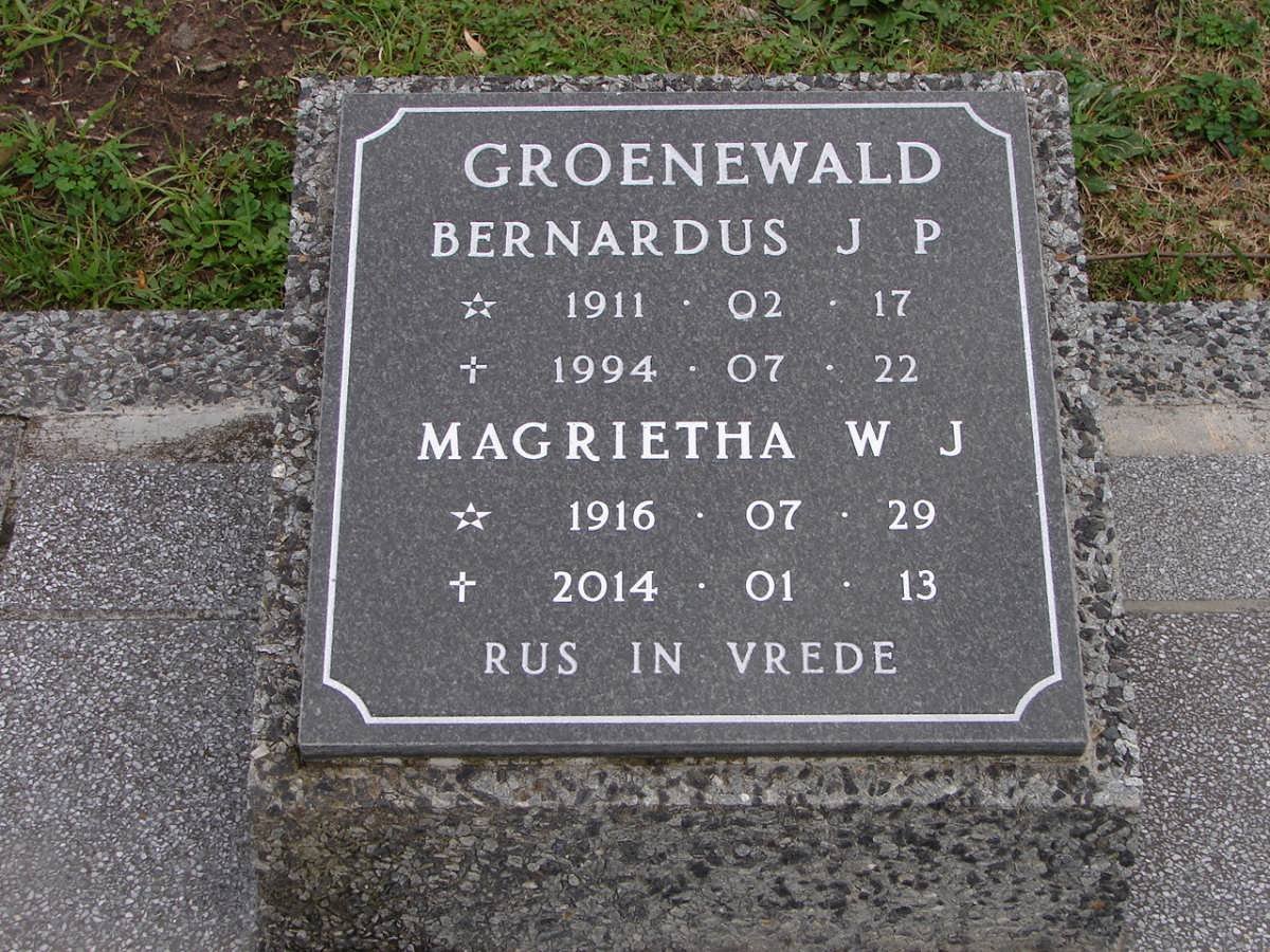 GROENEWALD Bernardus J.P. 1911-1994 &amp; Magrietha W.J. 1916-2014