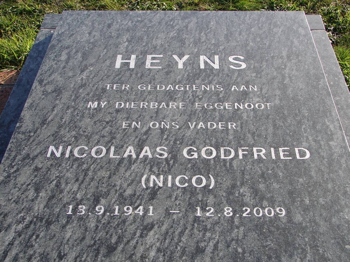 HEYNS Nicolaas Godfried 1941-2009