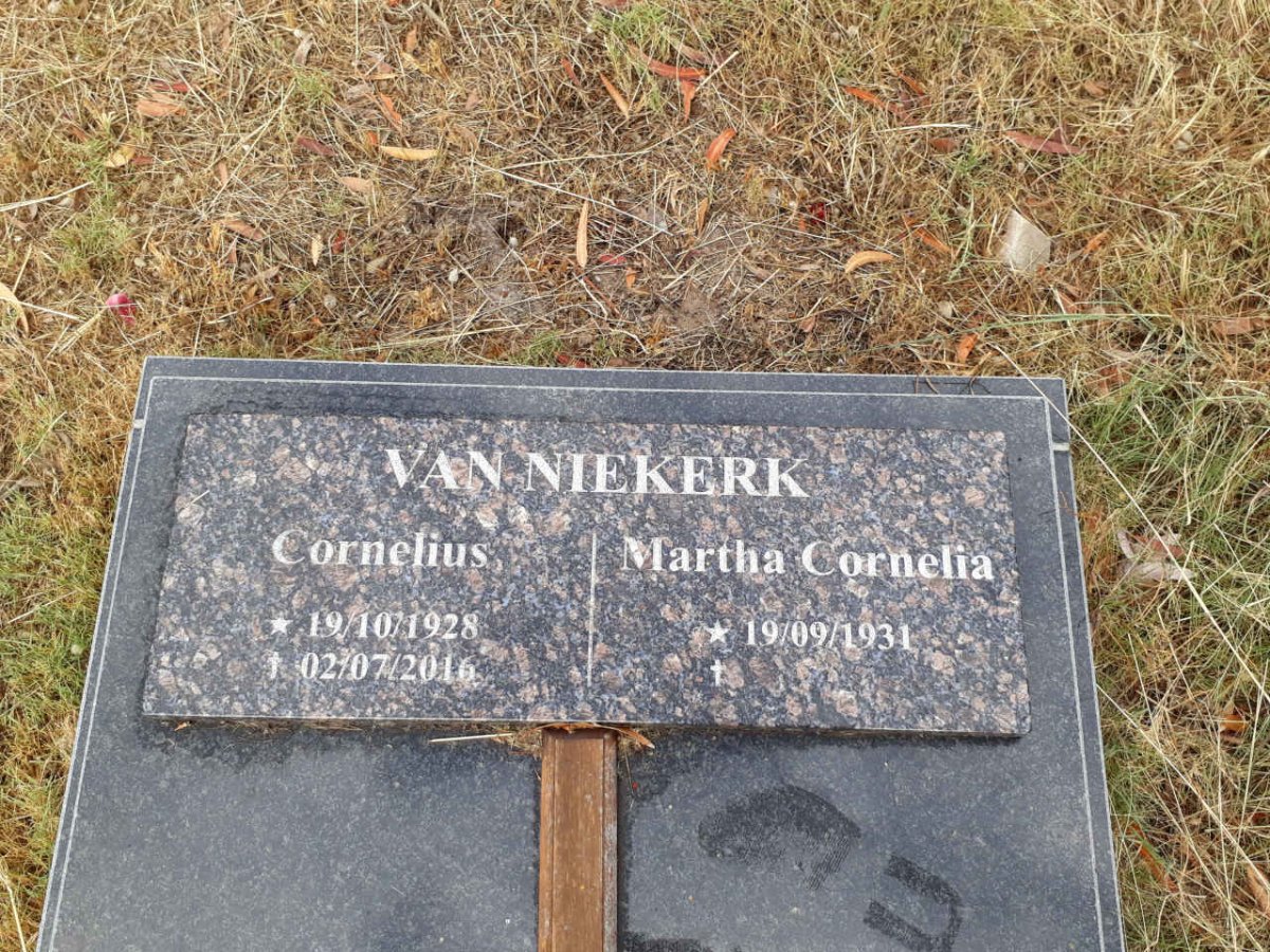 NIEKERK Cornelius 1928-2016 &amp; Martha Cornelia 1931-