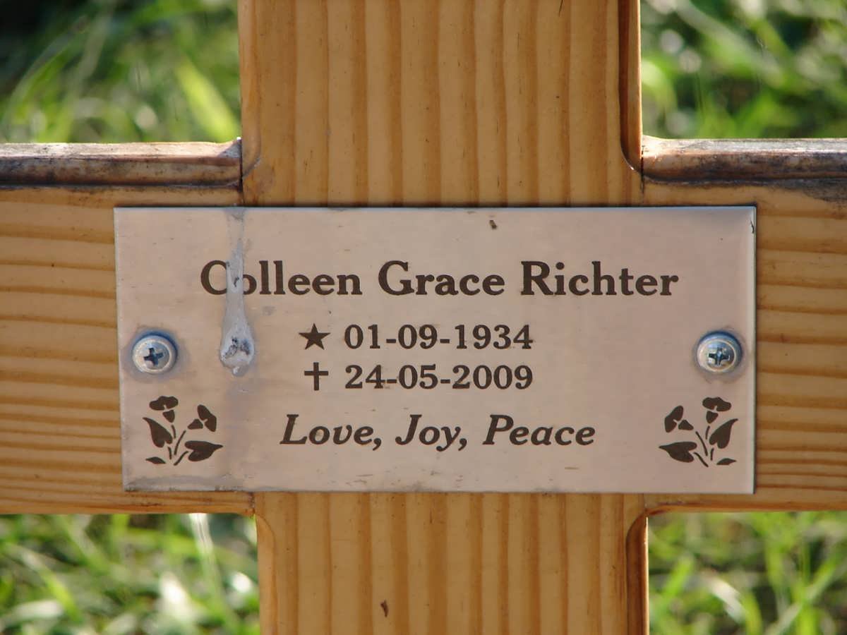 RICHTER Colleen Grace 1934-2009