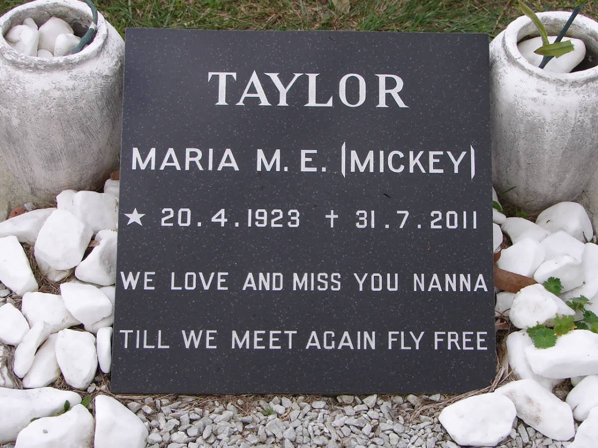 TAYLOR Maria M.E. 1923-2011
