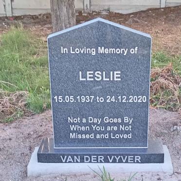 VYVER Leslie, van der 1937-2020