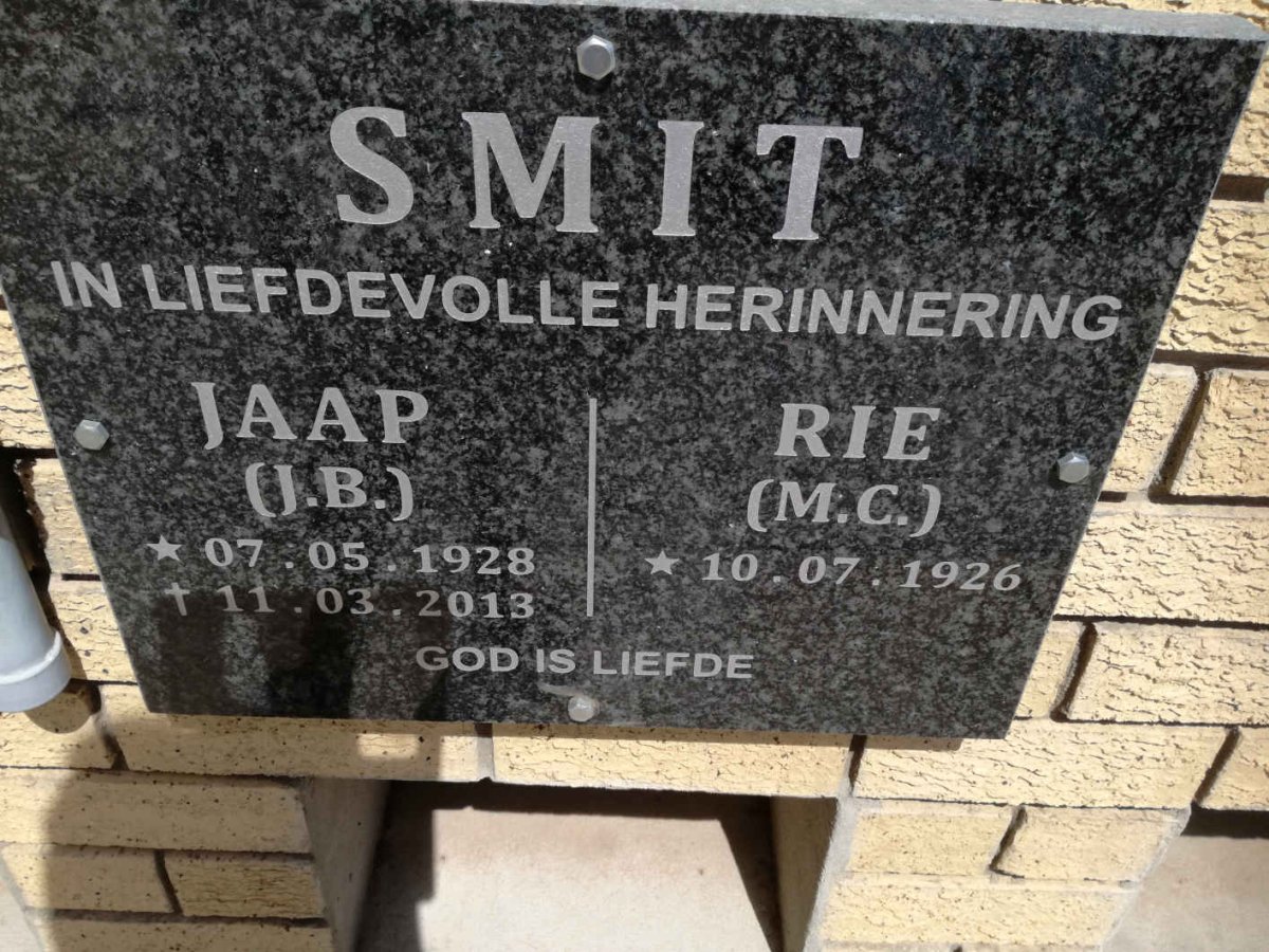 SMIT J.B. 1928-2013 &amp; M.C. 1926-
